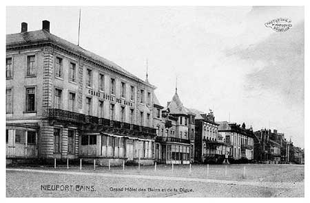Grand Hotel hoek Hendrikaplein Zeedijk 1914